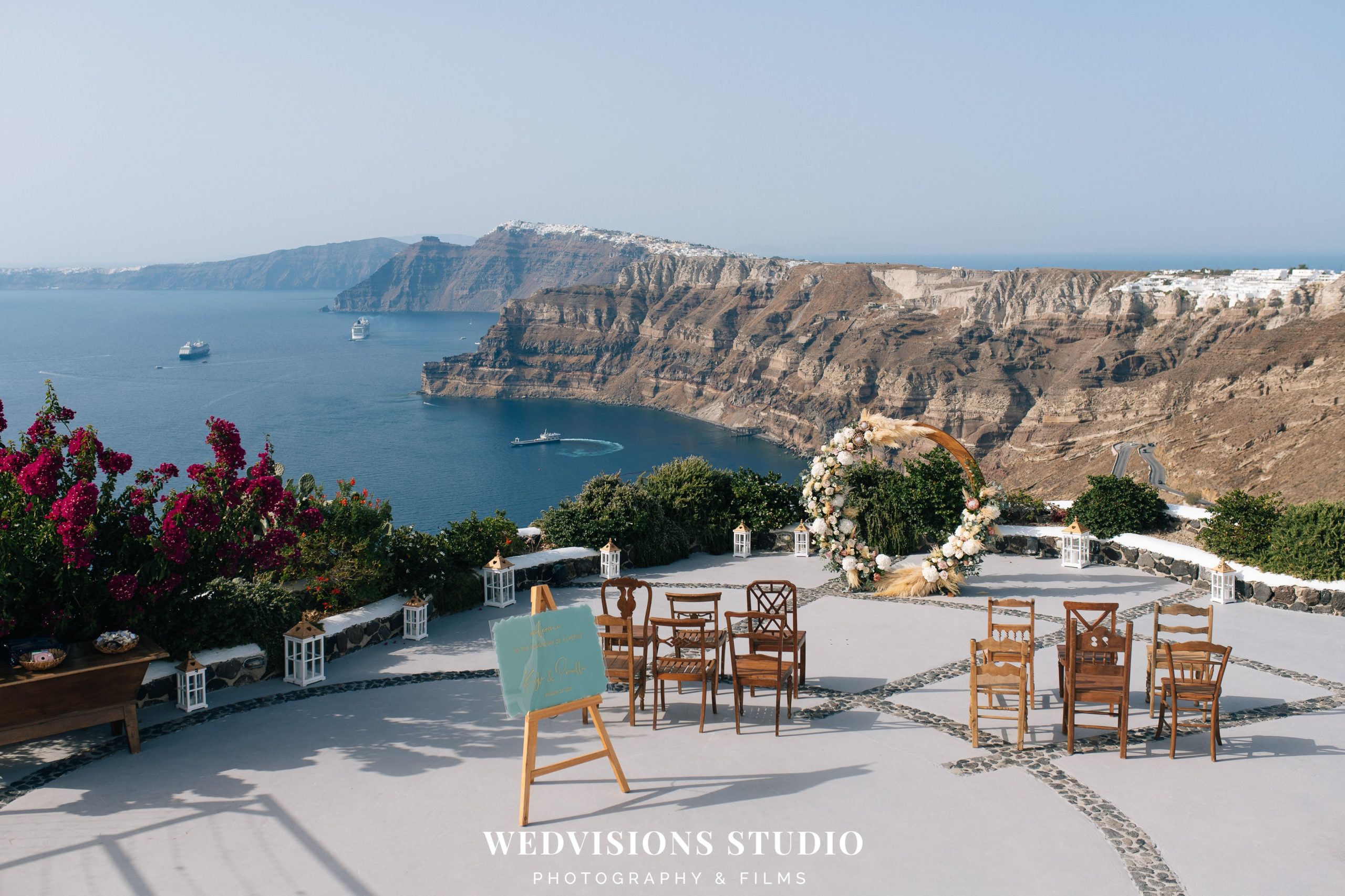 wedding venues in Santorini